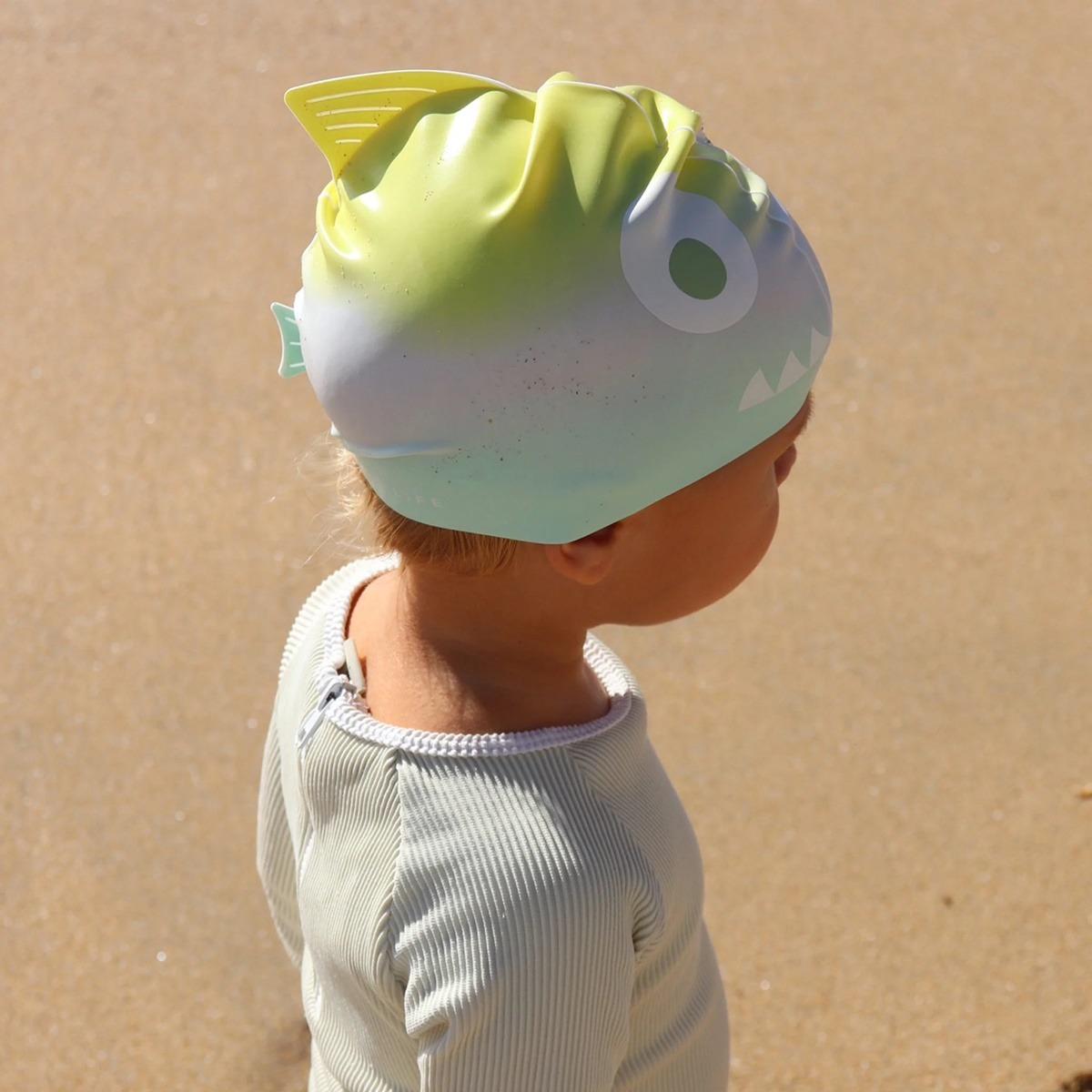 兒童衝浪鯊魚泳帽